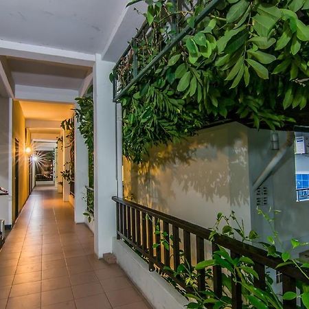 Sutus Court 4 Hotel Pattaya Exterior photo