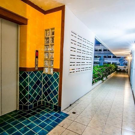 Sutus Court 4 Hotel Pattaya Exterior photo