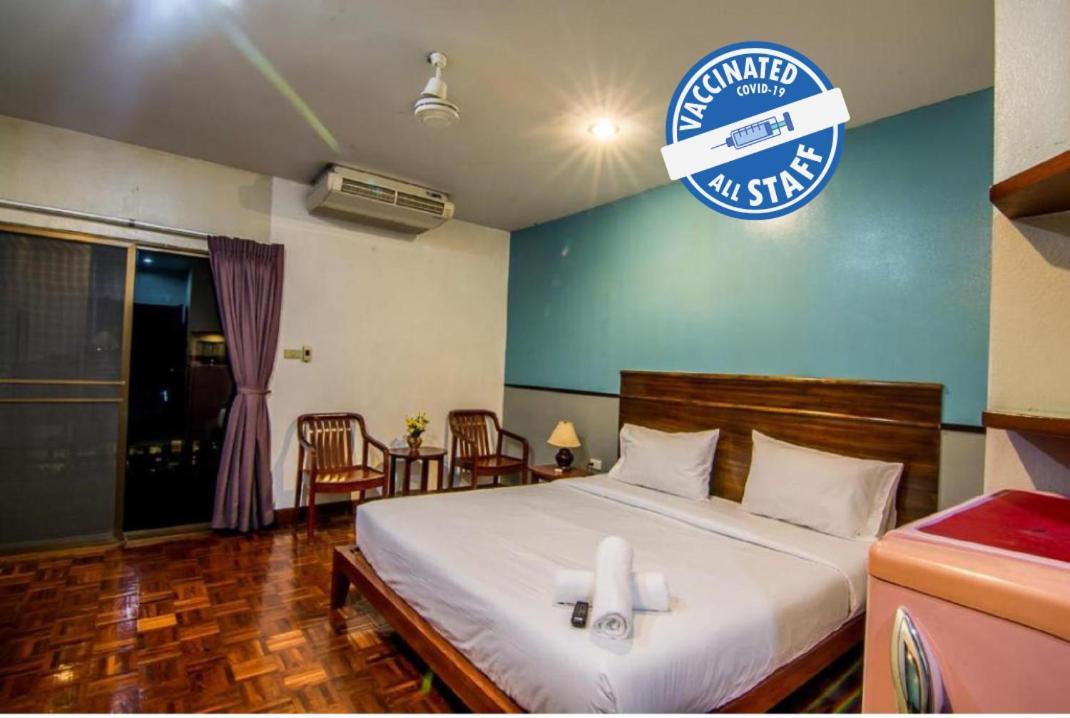 Sutus Court 4 Hotel Pattaya Exterior photo
