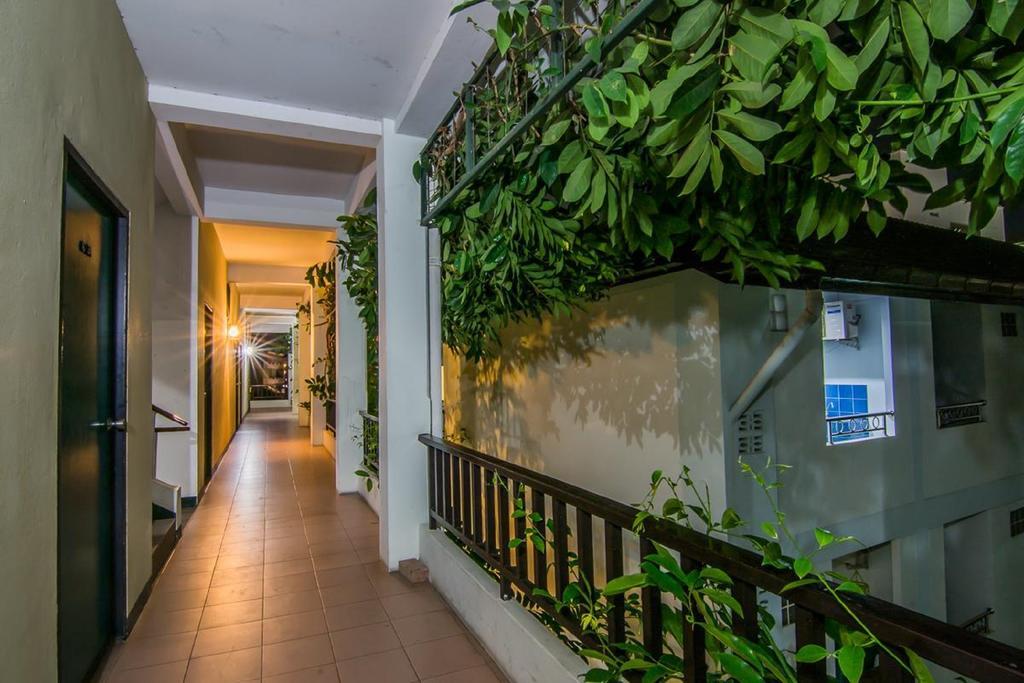 Sutus Court 4 Hotel Pattaya Exterior photo