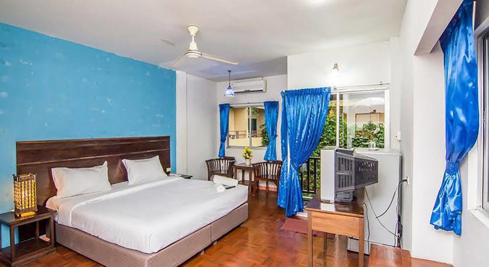 Sutus Court 4 Hotel Pattaya Exterior photo
